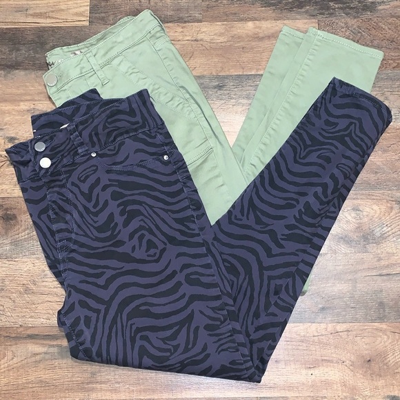 Seven7 lot of 2 jeans.  Size 10. - Picture 1 of 10